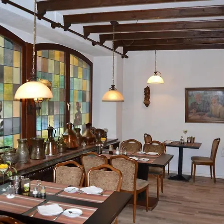 Kölner Hof Garni - Eifel Hotel