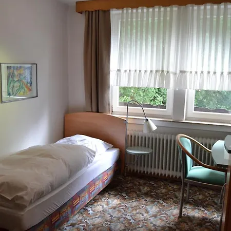 Kölner Hof Garni - Eifel Hotel